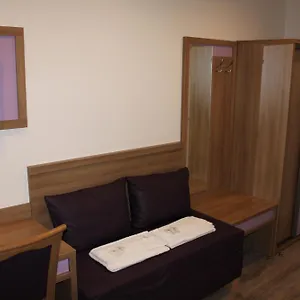 https://slamba-hostel-augsburg.com-bavaria.com