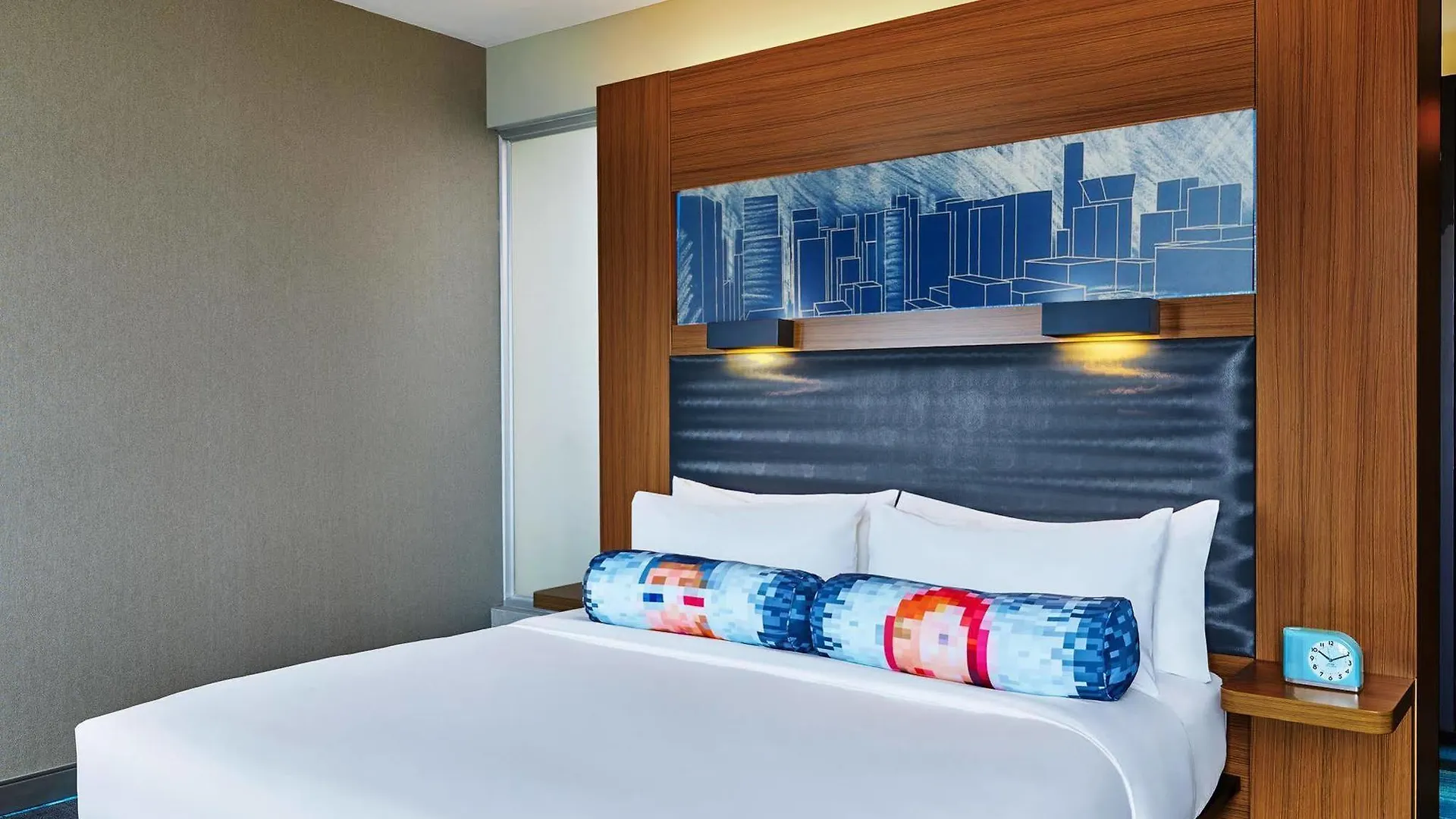Aloft Riyadh Hotel